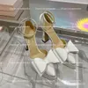 Bowknot Mach Dress Shoes talons Satin Slingbacks Pumps Sandales Femme Soirée Chaussures Rignestone Crystal Designers de luxe Lady Femmes Dîner Robe Robe Shoe Crystal Heels