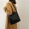 Single Shoulder with Large Capacity Tote New Korean Fashion cross body purses messenger bag for Women handbags designers crossbodys