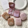 Kontaktlinienzubehör Fashion Cute Pink Little Bear Rabbit Ente tragbare Kontaktlinsenkoffer für Frauen Reisehalter mit Spiegelkontaktlinsen Box D240426