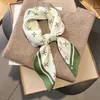 Bandanas Durag Luxury Sunset Square Scarf Popular 70X70CM Beach Silk Headband Womens 2023 New Design Kerchief Seasonal Style Headband 240426