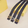 Ceinture pour hommes concepteurs véritables ceintures en cuir pour hommes Women largeur 3,5 cm lettre de vache lisse boucle bouchette vintage ceinture 18 couleurs