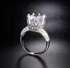 Promoción Solid 100 925 Rings de boda de plata esterlina Joyería de corona para mujeres Anillo de compromiso de diamantes simulado SZ 510 Y13352727