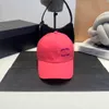 Luxus-Designerhut gestickt Baseball Cap Casual Classic Hundert Stickbuchstaben Schutz Designer Markenmütze formte Teller modifizierende Gesichtsform Petty schön