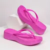 Freizeitschuhe Feste Farbplattform Flip Flop