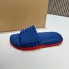 red bottoms Luxus -Designer -Hausschuhe Nietpunksandalen für Herren Sommerschuhe Spikes Stufen Schieberiee Schwarz Rot weiß dicke Sohle Maultiere Sandles Maultiere schnell