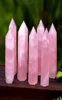 Obelisco di cristallo rosa Towercrystal Grides Grigliereik Naturale Rose Quartz Figurina Sfera gemma pietra per auto in piedi 6 sfaccettatura singola p7238677