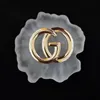 Premium Doppelbuchstaben G Brosche voller Diamanttemperament Pin Pin Schnalle Anzug Mantel Halsband Pin Bag Hutzubehör