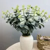 Fleurs décoratives 10pcs plante artificielle en soie eucalyptus qui laisse les branches fausses tiges bouquet pour le vase de fleurs de mariage arrangement floral