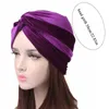 Bandanas Durag Luxury Soft Velvet Turbo Elastic Turbo Hat Cross Twisted Hat Chemical Hat Soft pannband med muslimsk pannband 240426