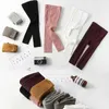 Byxor Spring och Autumn Baby Pants Newborn Girls Ben Legs Earth Cotton Pants Barnen Ben 0-6 år gamla barns byxor L2404