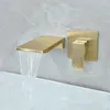 Смесители раковины для ванной комнаты оптовые и розничные водопад из водопада смеситель матовой громкий золото.