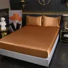 Breathable Ice Silk Bed Coverlet Soft and Hypoallergenic Bedspread Set Pillowcase Sheet Satin 240420