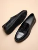 Casual Shoes Men's Summer äkta läderföretag Formell brittisk stil Black Single Moccasins Work Loafers