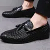 Casual Shoes Stor storlek 38-48 Tassel Plaid Men loafers Weaving Bekväma mjuka män Leisure läder mode sapato masculino