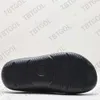 Designer Sandals Men de plage talliers des tongs d'été Nouveau pantoufles plates noires noires avec taille de boîte 36-45 559
