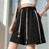 Kvinnors shorts Sidor Stripe Shorts Kvinnor Harajuku S-5XL Sporty Unisex New Summer Streetwear Prevalent Casual Students All-Match Loose Ulzzang D240426