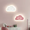 Lampe murale Enfants Salle LED Creative Design Cloud Star Dolphin Metal Corps Acrylique Pince de la lampe Light Light Kid Bedroom décor