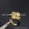 Pierścień designerski cztery liście z diamentem z pełnym różowym złotem Platinum Light Luksusowy design autorstwa Van Gogh