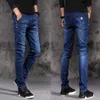 Jeans maschile designer di abbigliamento di lusso di lusso lavata maschile slim fit denim per abbigliamento casual elastico autunno enteri pantaloni lunghi q240427