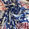 Bandanas Durag Womens 고급 브랜드 무슬림 머플러 선 스크린 kerchief 70x70cm 숄 패션 비치 스퀘어 헤드 밴드 계절 실크 스카프 240426