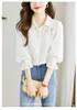 Blouses pour femmes Abricot Broidered Shirt à manches longues 2024 Automne Tépie vers l'âge du haut réduisant le blanc de coton pur