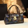 Bag Womens 2024 Versatile Cowhide Large Simple Handbag