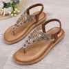 Lässige Schuhe Frauen Boho Stile Tanga Sandalen Dekor elastische Gurt am Sommer Urlaub Strand für den Urlaub