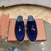 Derniers designers Slippers Top Quality Cashmere Mans Sandaux Chaussures Femmes Classic Boucle ronde Route Flat Talon Loisk