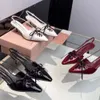 Gaoding 2024 Neue französische Fliege speicherte Luft Sandalen mit Lack Leder Stirnband flache Mund High Heels