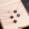 Designer sieraden van ketting goud zilveren rosé goud hanger middelgrote vier blad diamant luxe klassieker voor dames multicolor met doos