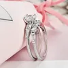 Z bocznymi kamieniami ślubnymi Moment na jej prezent prosta najwyższej jakości srebrna kryształ zaręczynowy anel feminino kropla