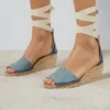 نساء منصة Espadrille 8cm مصمم الكعب مضخة الصيف إسفين أحذية المصمم صندل الأزرق الدنيم مضخات امرأة شاطئ الرمال مضفر حبل وحيد الكاحل التعادل الجودة