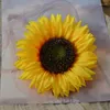 Fleurs décoratives 8pcs Big Sunflower Head 13cm Fleur artificielle DIY Acce Crafts Wreath Mur Home Decor Garden Party Mariage Ornement