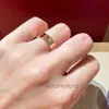 High-end Carteer Luxury Ring High Edition 18K Rose Gold Classic Ring Au750 Men and Womens Wedding V Love Signature