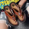 Pantofole 2024 Scarpe in pelle vera fatte a mano uomo Flip da spiaggia casual sneakers sandali piatti esterni esterni