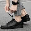 Wandelschoenen mode casual voor mannen flats blanke mannelijke sneakers vullen oxfords echt lederen kantoorwerk zapatos casuales