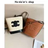 women handbags Ce split Bucket bucket bag messenger Canvas bag leather designer cel Cowhide has a beautiful capacity Triumphal Arch Bucket Bag for Women 2024 New P8G7