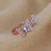 Miłośnicy Ekskluzywny pierścionek bez deformacji Modny motyl w kształcie popularnego spersonalizowanego spersonalizowanego przez damskie chłód