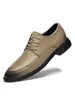 Sapatos casuais Office de negócios masculino Social de couro formal Flats confortáveis deslizam na festa de casamento de carreira negra