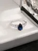Klusterringar 2024 Säljer S925 Sterling Silver Droplet Blue Gem Ring för kvinnor Personligt Sweet Style -förslag bröllop eller som en gåva