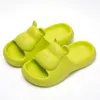 Designer Momening Scouffs Slippers Slides Femmes Sandales Rose Pluan Purple Green Blanc Femmes Paille Échantillons Taille 36-41 Gai