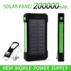 Banques électriques de téléphone portable Livraison gratuite de 200000mAh Panneau solaire de haut niveau Chargeur d'urgence imperméable avec batterie externe pour Mi iPhone LED Lights J0429