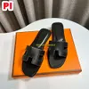 Designer für Damen Damen Mode Sandalen berühmte Designerinnen orange schwarze weiße Lederflat Flats Sandale Sliders Sommerschuhe Claquette