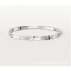 Pulseras de moda de moda originales Pulseras de moda de moda clásica Versátil Estilo de lujo con diamante con incrustaciones Amor Eternal Ring Series Bracelet