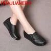 Casual schoenen 2024 Fashion Soft Leather Round Head Women Flats dames zijzang flat Oxford enkele niet-slip warme helling hak