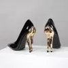 Lady de couro grátis envio de estiletto de estilete 2024 saltos de salto dourado pernas de ouro sapatos de salto alienígena