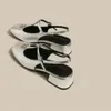Scarpe per abbigliamento in borsa Miui sandali femminile Summer Fashion Temperamento in pelle Mary Jane Scarpe da donna Scarpe singoli con tacco alto 797