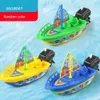 Giocattoli da bagno per bambini 1pc Speed Boat Ship Wind Up Toy Float in Water Kid Toys Classic Clockwork Toys Winter Shower Bath Toys per bambini giocattoli per ragazzi