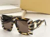 Blanc Black Stripe Square Sunglasses pour femmes Lunettes de soleil de créateur de mode Sunnes Gafas de Sol Sonnenbrille Sun Shades UV400 avec boîte