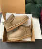 Designer Tazz Sliper Tasman Mini Australia Boots Women Fleece Deerskin Platform Slifors Muli invernale da donna Stivali da uomo Dimensioni 35-44